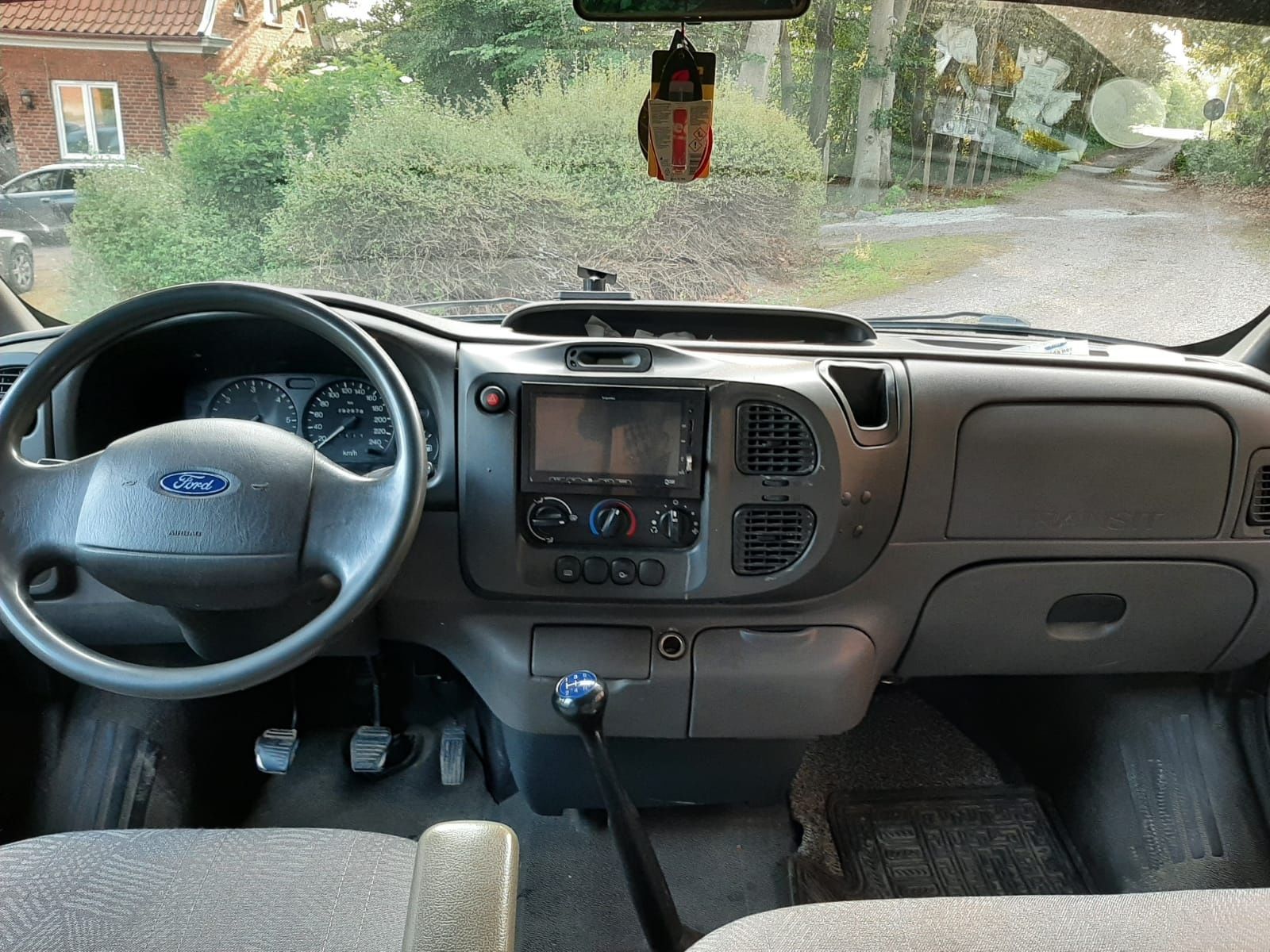 Vând ford transit