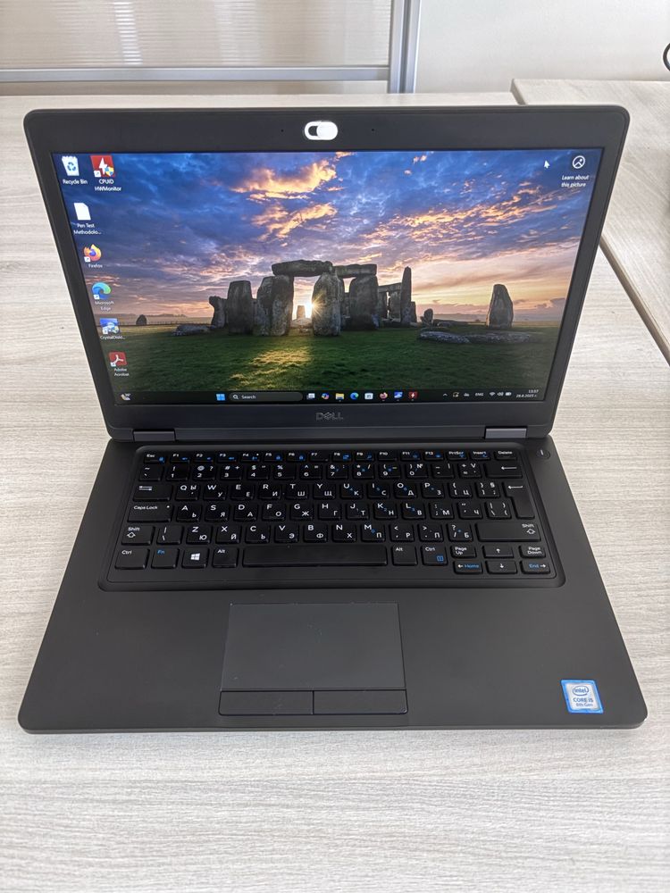 Продавам лаптоп Dell Latitude 5490