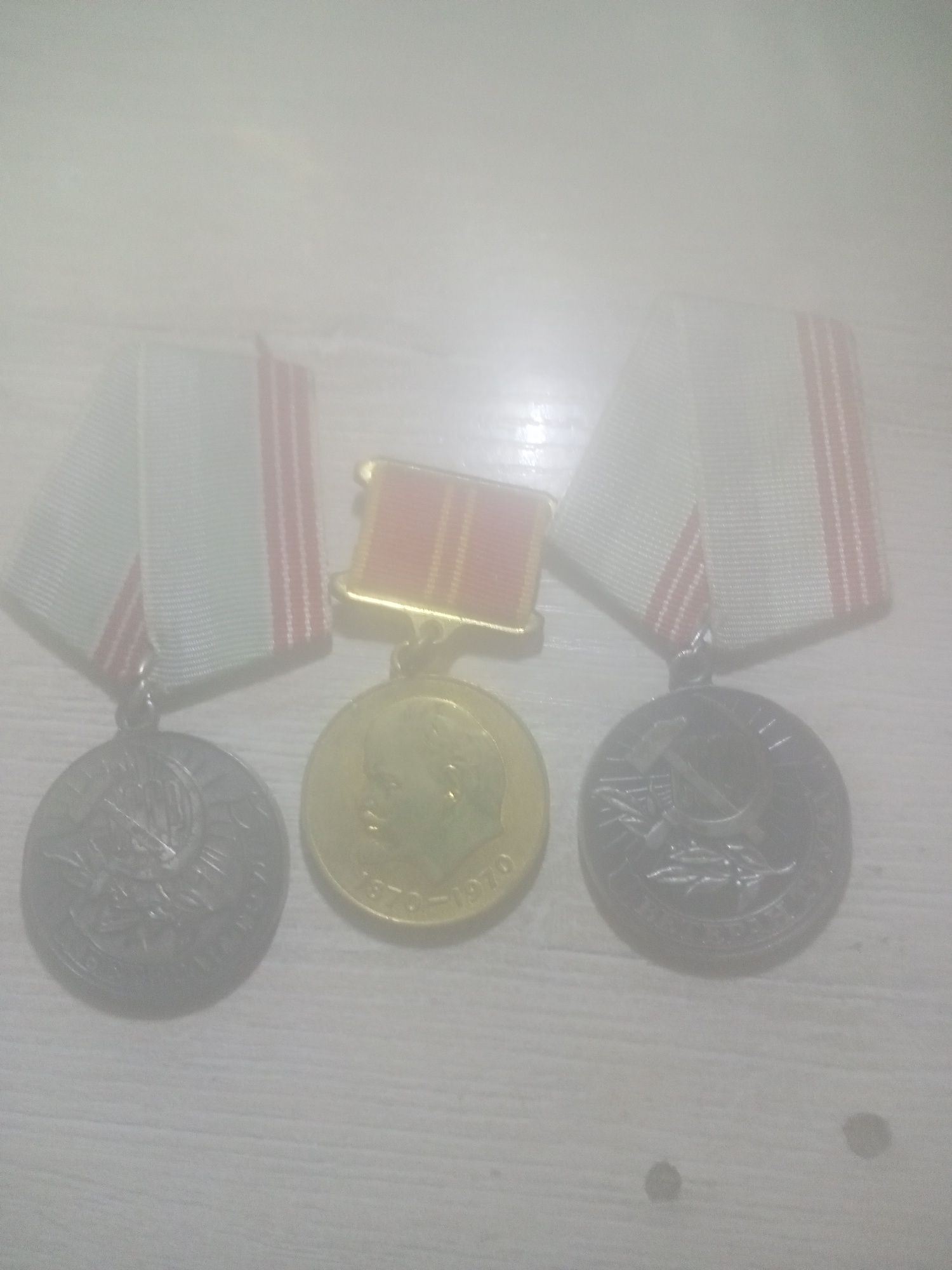 ,Продаю медали .