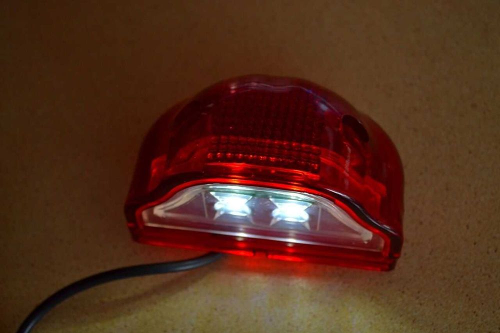 1 бр. LED ЛЕД габарити токоси рогчета за осветяване на номер 12-24V