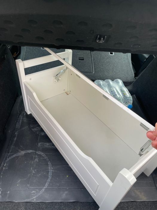 Мебели ,запазени, символични цени