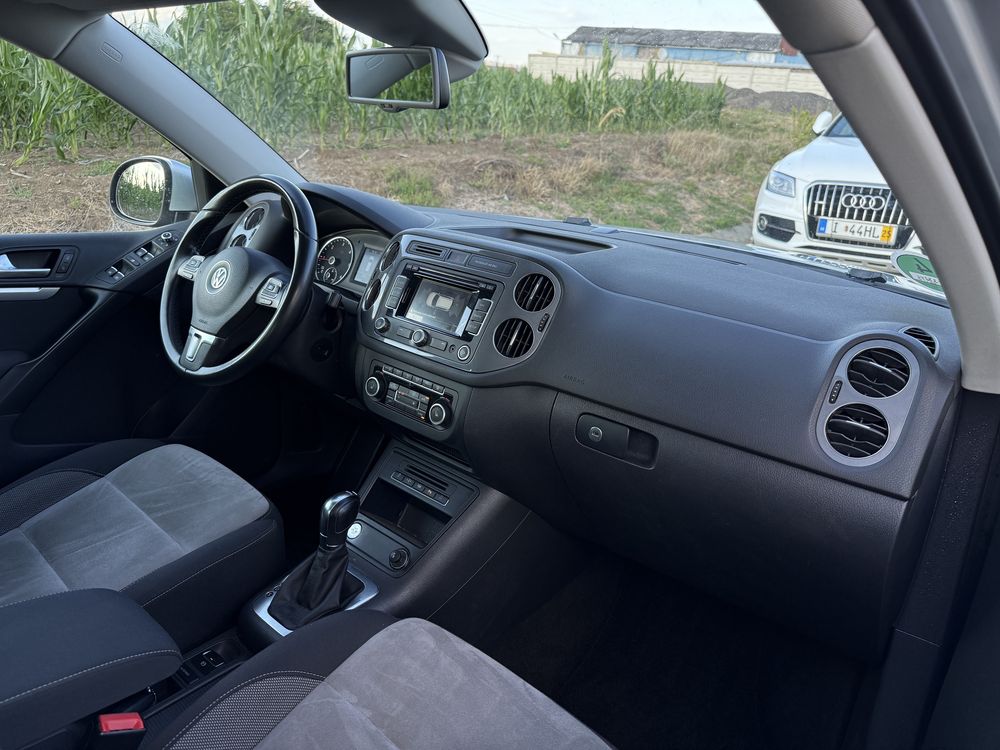 Vw Tiguan R-Line 2.0TDI 177cp 2014 Automat/Led/Panoramic/Navi/4x4