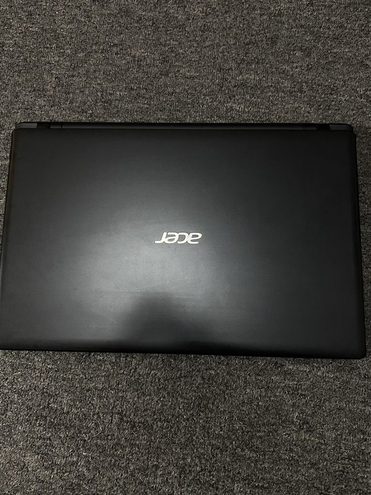 Ноутбук Acer Aspie V5-571 Core i 3 в хорошем состоянии.