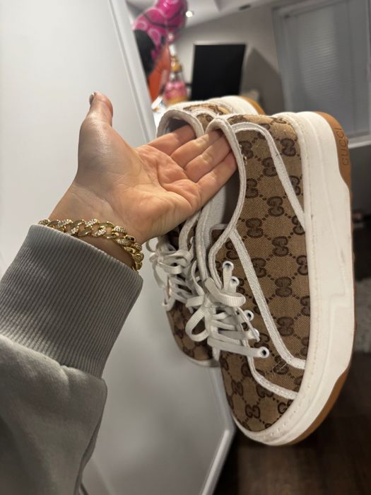 Маратонки 40 номер