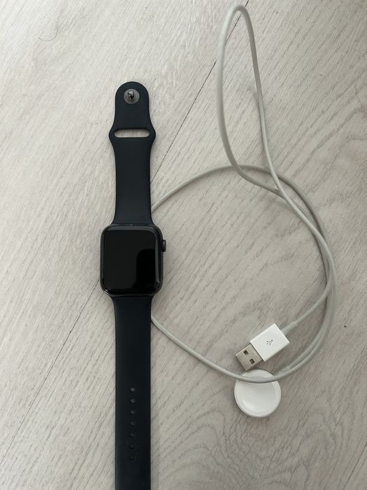 Apple Watch SE 44mm