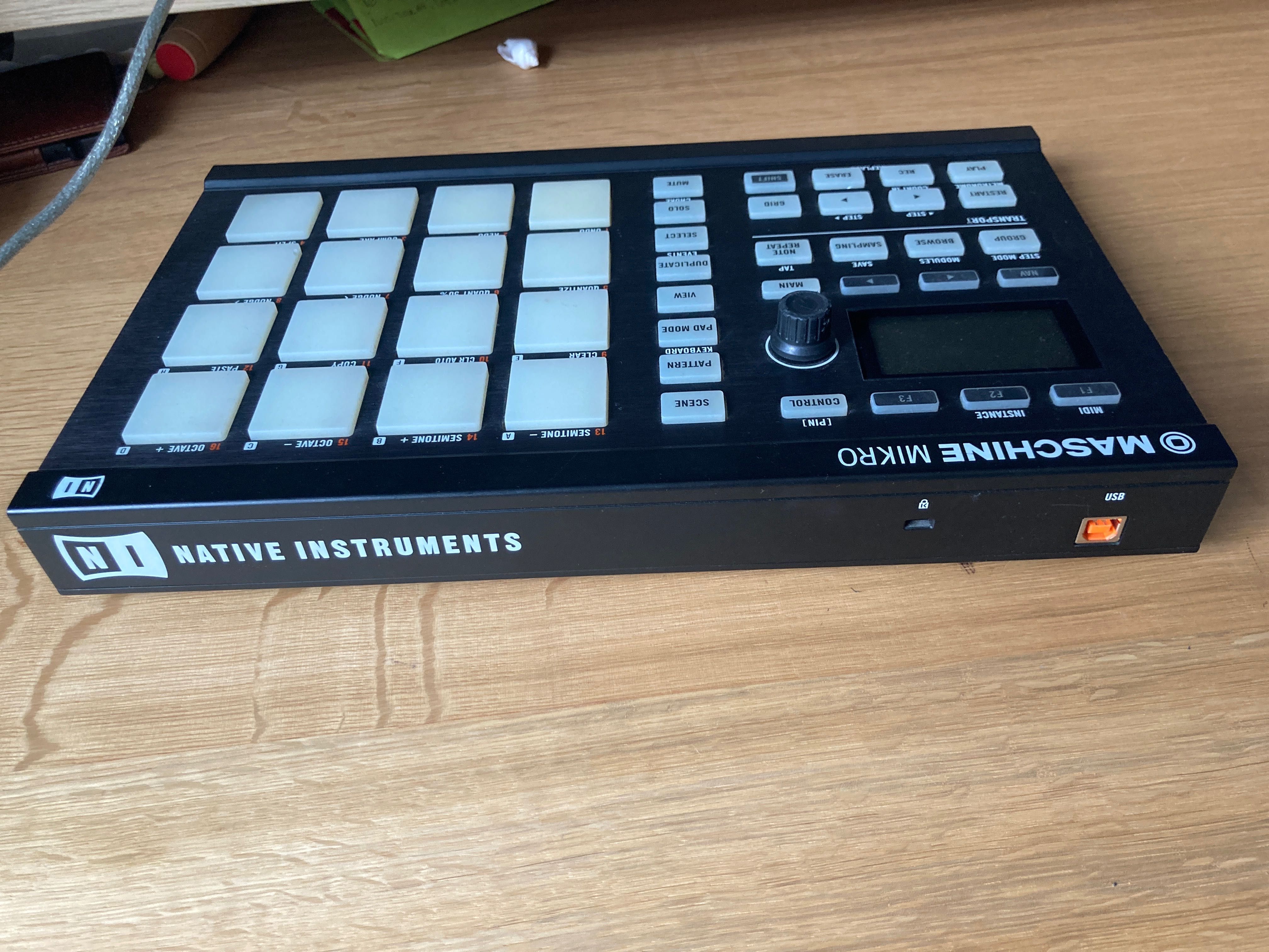 Maschine Micro Mk2 BLACK