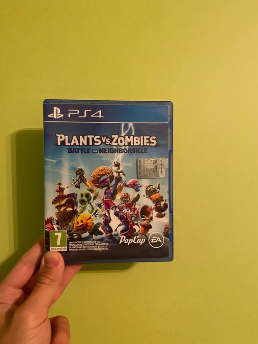 Игра: Plants vs Zombies за PS4