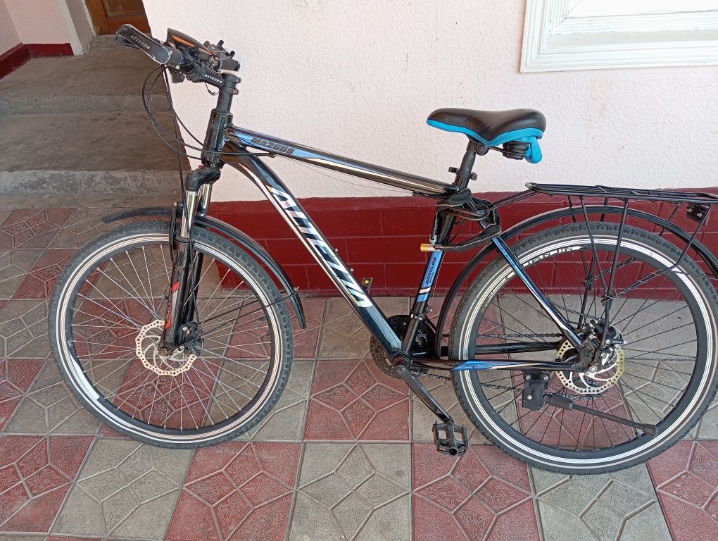 Velik spartivniy yengidey