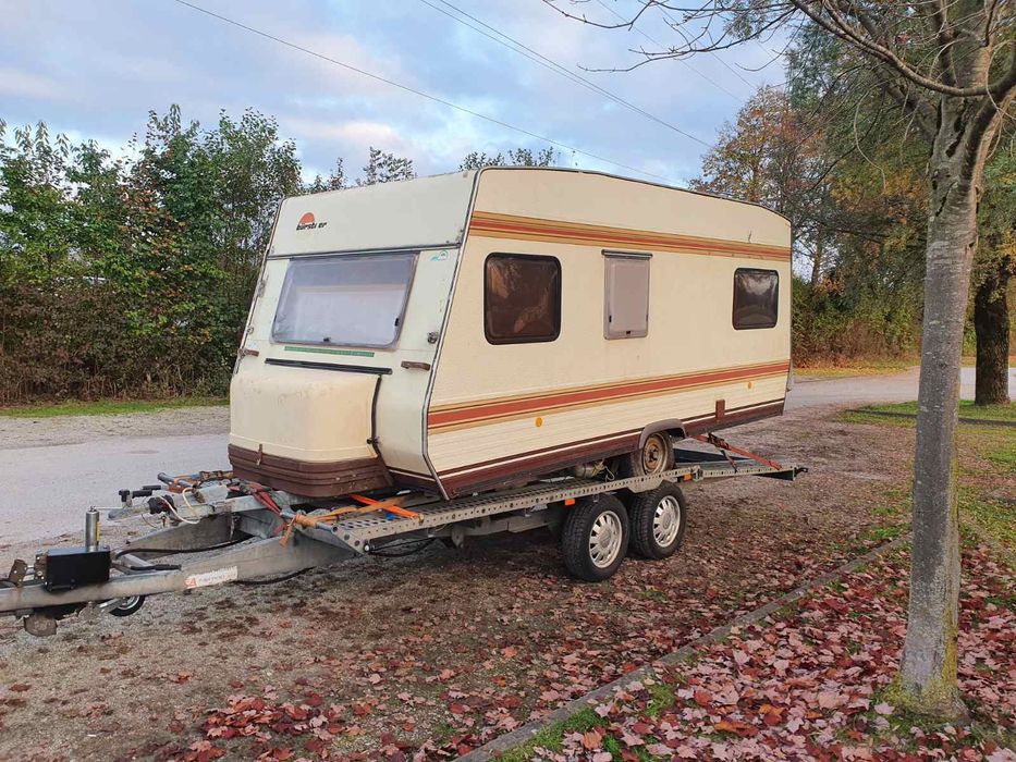 Каравана Citу 4900 дълга на 2000 метра широка