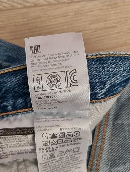 Blugi femei Levi's, mărimea M