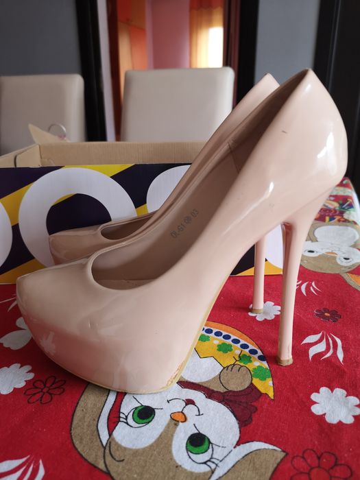 Pantofi dama 38 eleganti