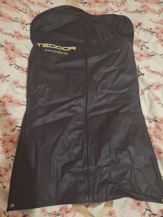 Костюм на Теодор