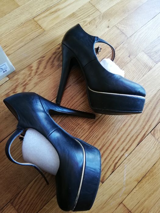 Официални дамски обувки