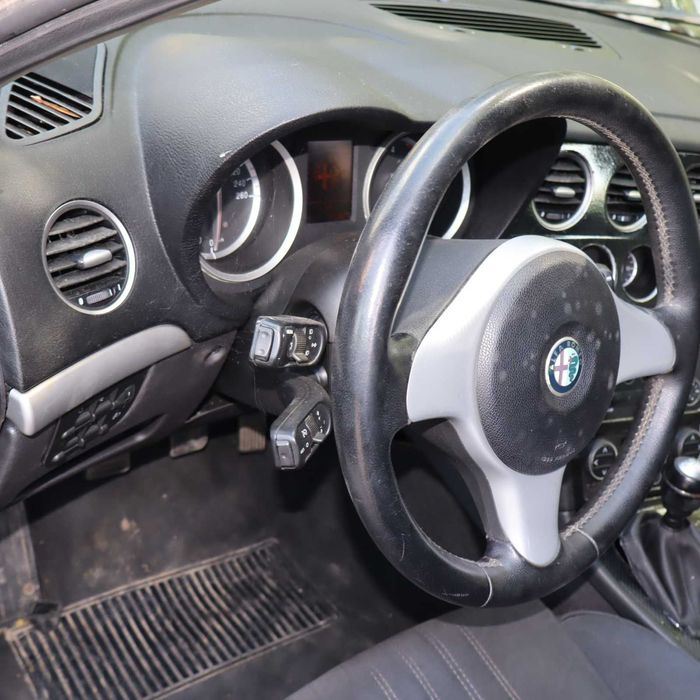 Alfa Romeo 159 sportwagon 1.9JTD 150 к.с.2007 год.Само на части