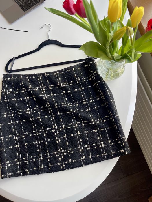 Fusta Ted Baker impecabila