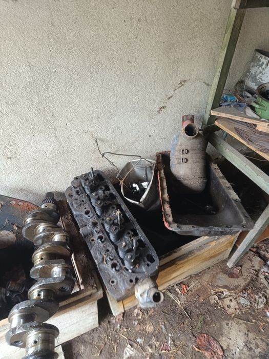 Piese u 650 de vanzare