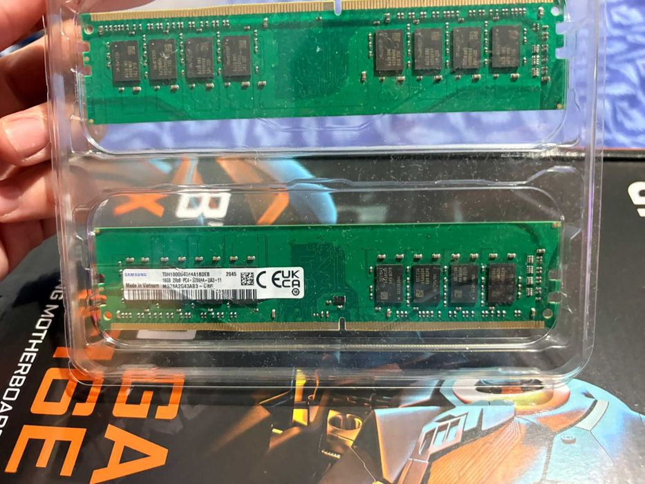 32GB RAM-Placa de baza Gigabyte b660 si sursa de 600W