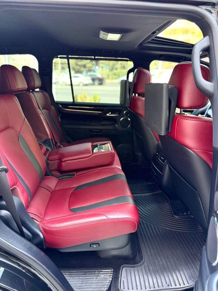 Lexsus LX 570 Super Sport