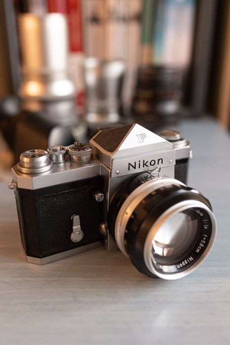 Aparate pe film - Leica, Pentax, Nikon, Hasselblad, Argus