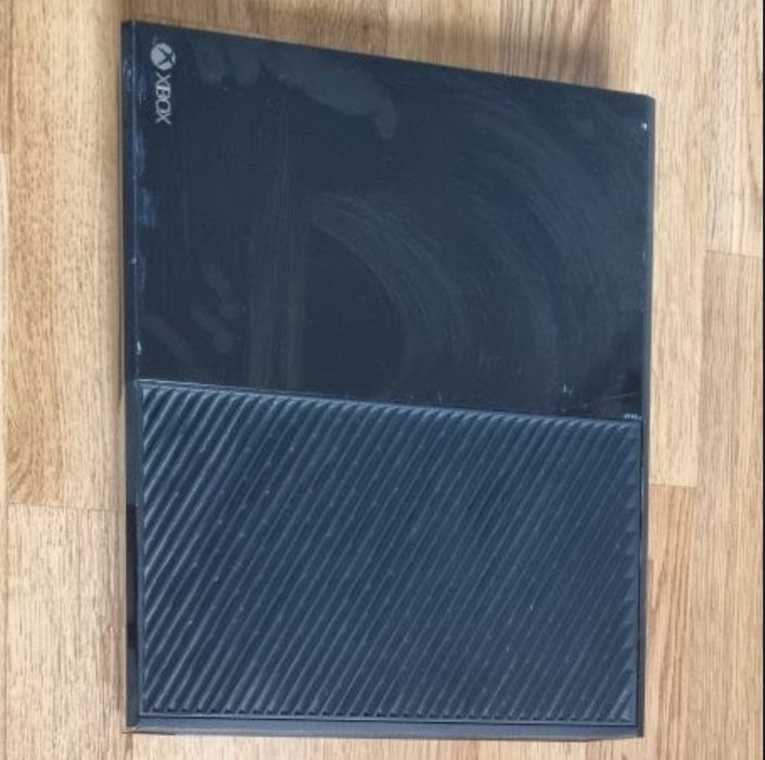Продаю xbox one.