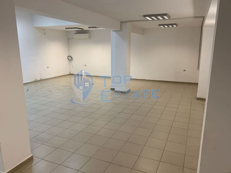 Магазин в Велико Търново-Център площ 115 цена 100000