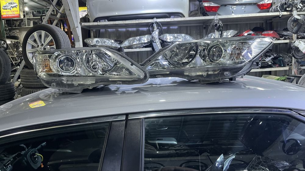 Фар передний фара Тойота Камри 50