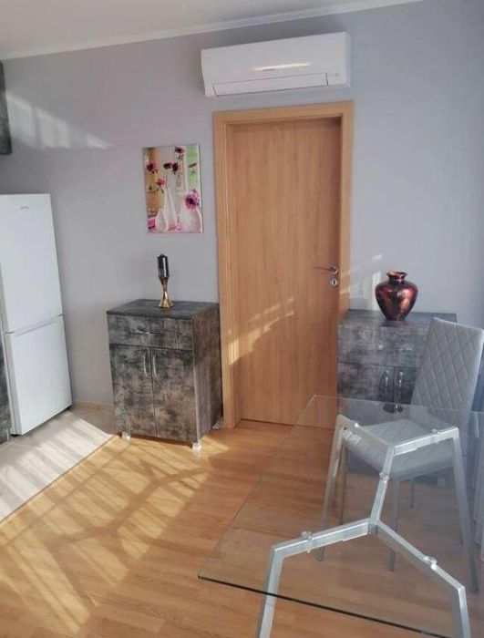 Дава се под наем Двустаен апартамент в Пловдив, Каменица 1 - 50 кв.м за 425 € - Снимка #2