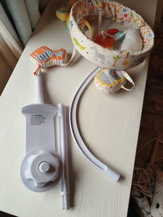 Carusel pat bebeluși