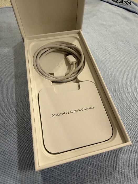 Iphone 15 Black 128 Gb + Incarcator 30W