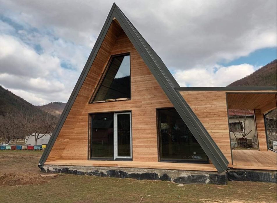 Vindem cabane A frame