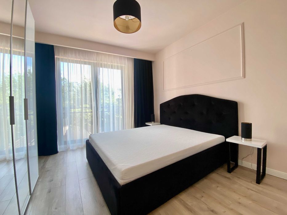 Apartament de lux, 2 camere cu parcare - zona Centrala