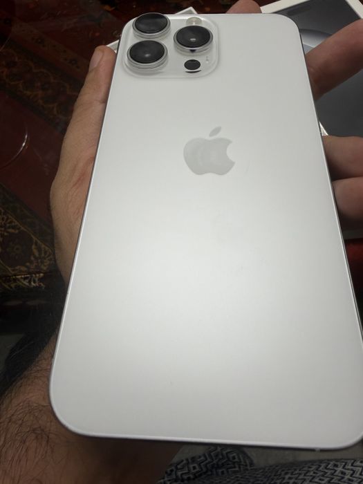 Iphone 16 pro max 256(94%)