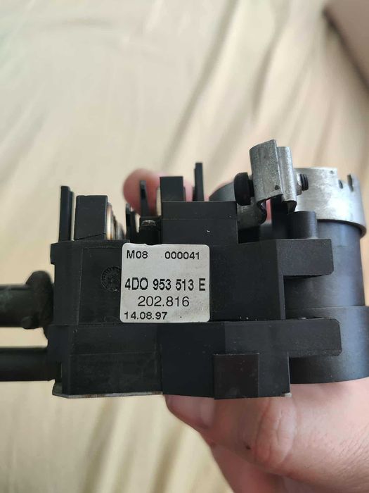 Темпомат за Ауди а4В5,и Топка за скоростен лост-цена 10лв.