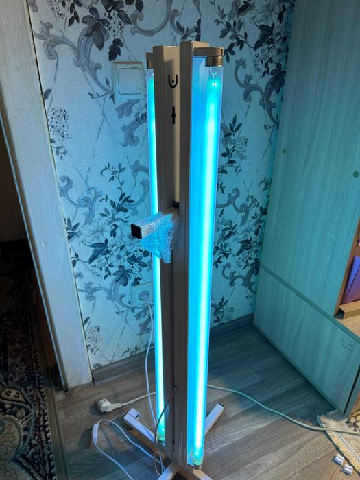 Кварцевая бактерицидная лампа