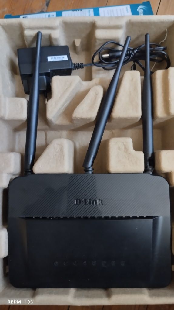 D- LINK Wireless AC 750 dual