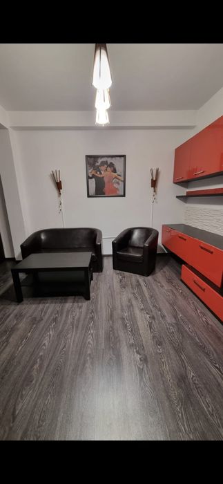 Garsonieră dublă, Ultracentral Ploiești