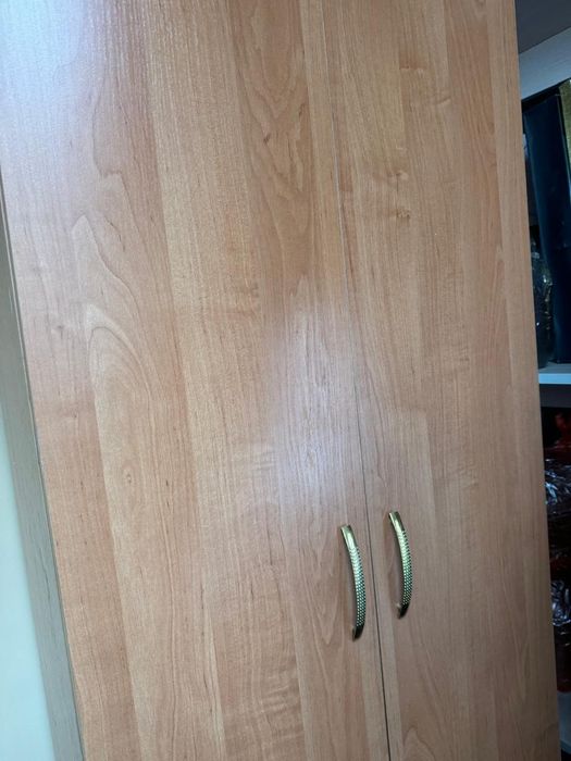 Шкаф для одежды.