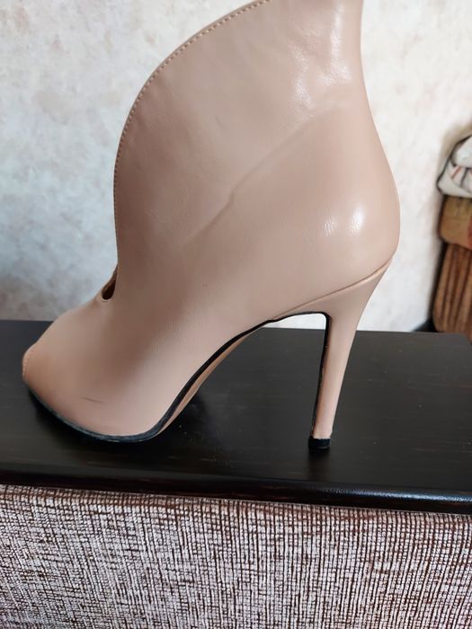 Продам Ботильоны