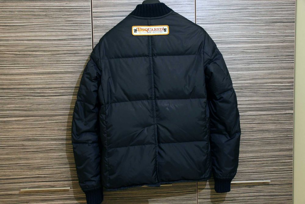 Оригинално зимно яке с гъши пух Dsquared2. Цвят черен. Размер S-M (46)