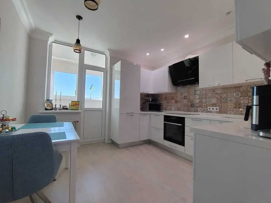 Двустаен имот в кв.Овча купел