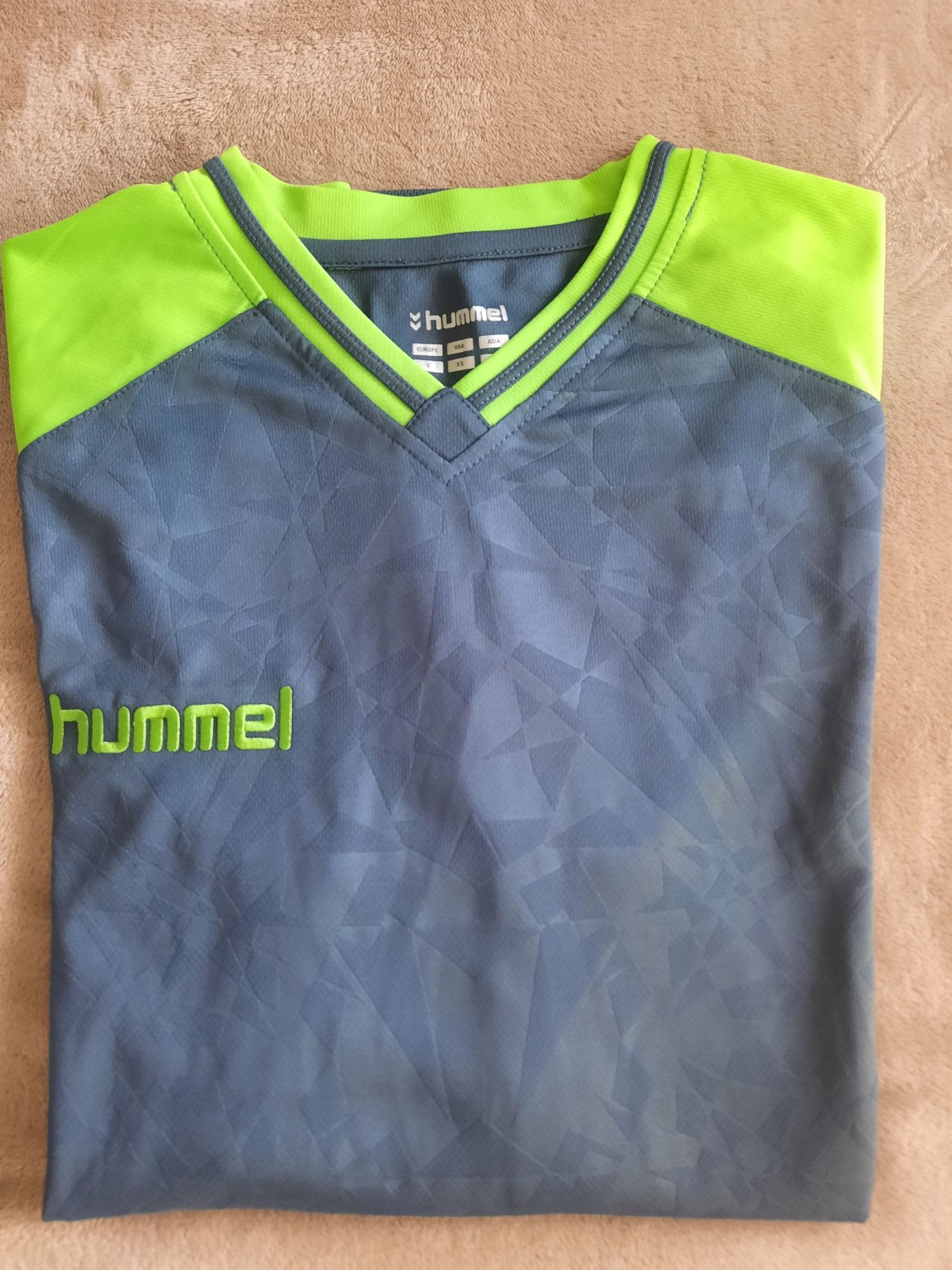 Тениска за мъже Hummel