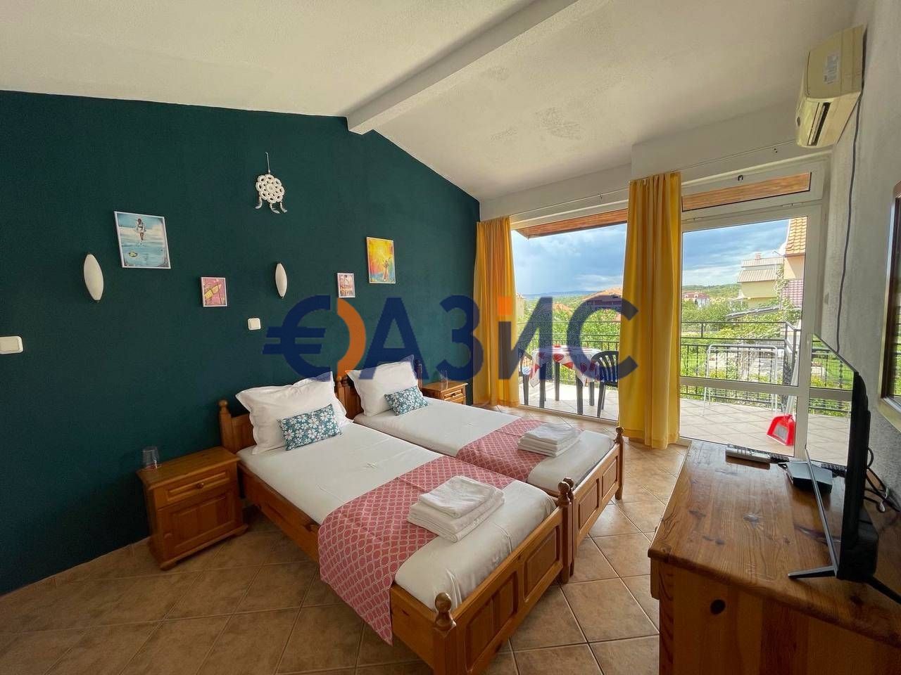 Продава се Хотел в Свети Влас - 812 кв.м за 468 €/кв.м - Снимка #8