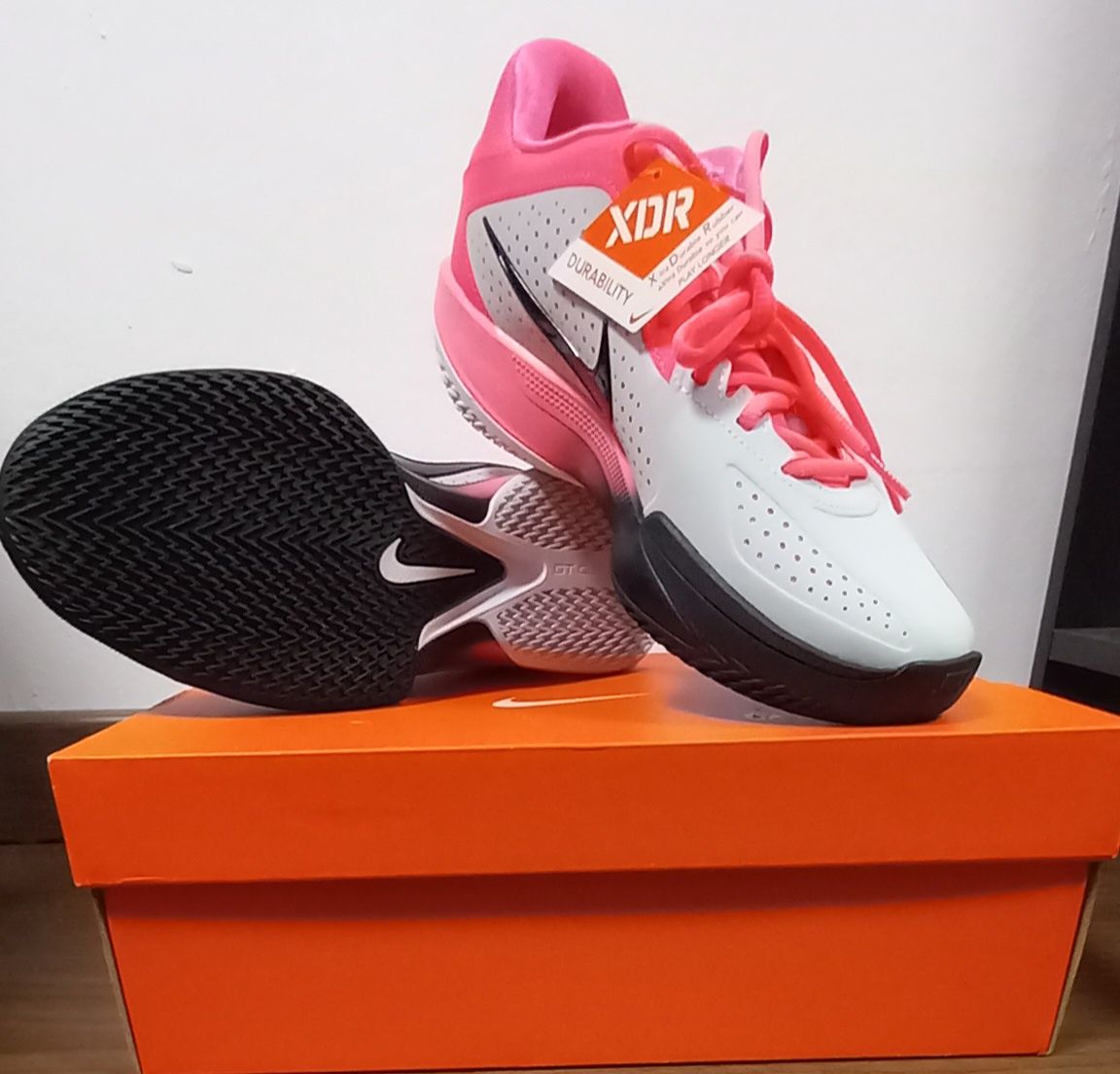 Nike gt cut cross