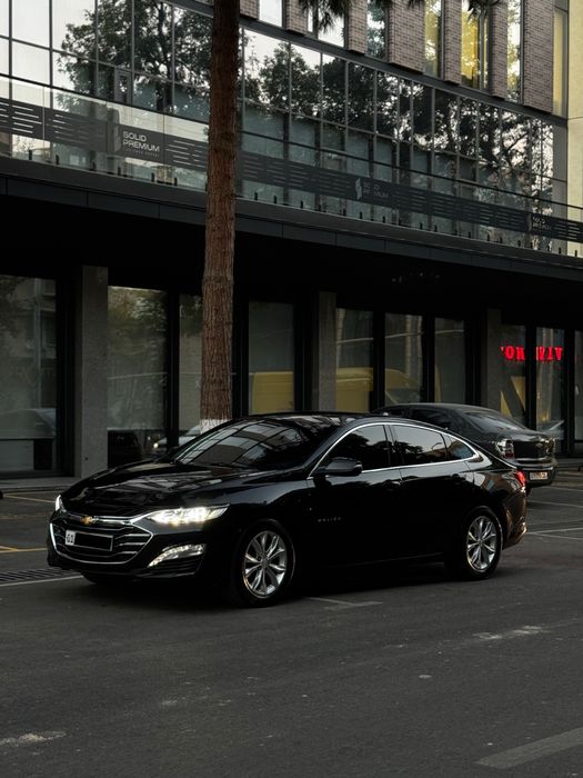 Malibu 2 Premier 2021 Arenda Vikup