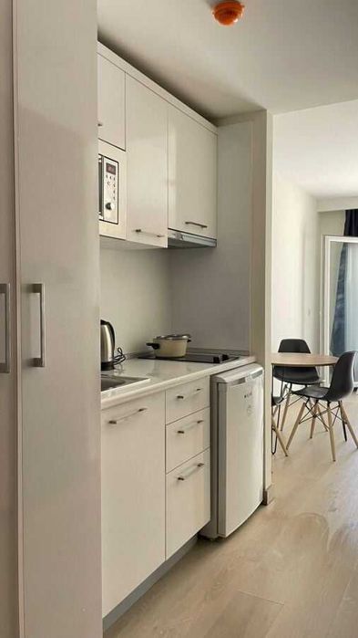 Дава се под наем Двустаен апартамент в София, Център - 65 кв.м за 433.5 € - Снимка #2