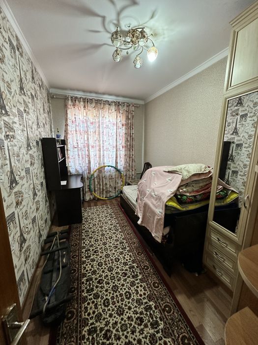 Продается 3 комнатная с баклном 1,5*6 Чиланзар 20д Арка
