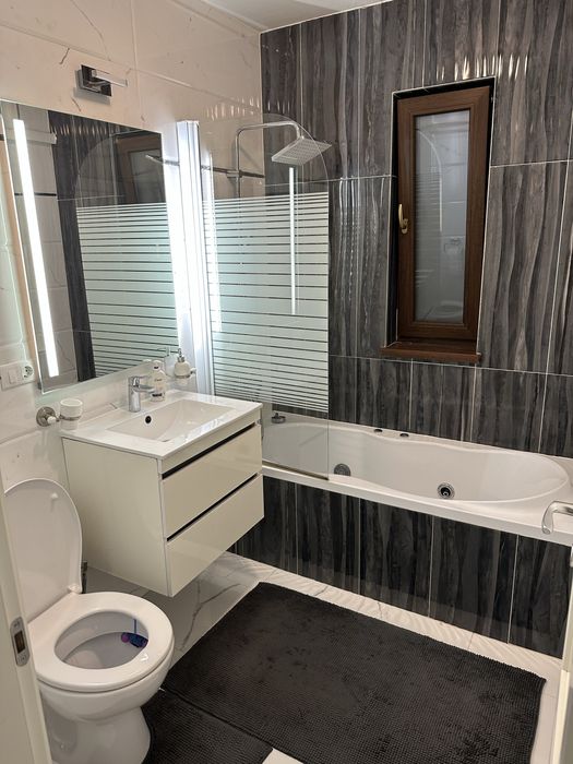 Apartament doua camere  de inchiriat 68 mp