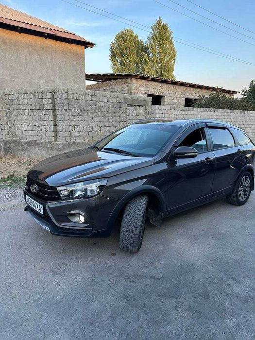 Веста кросс 1.8 продается
