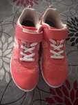 Adidasi decathlon 34