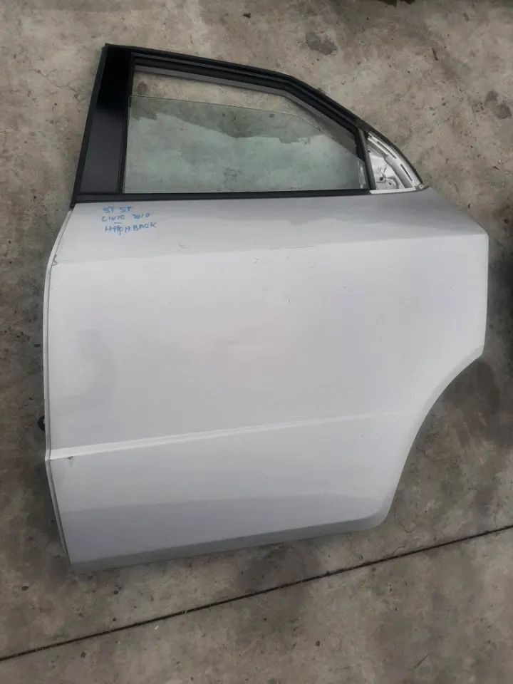 usa portiera stanga spate honda civic 8 fn fk hatchback